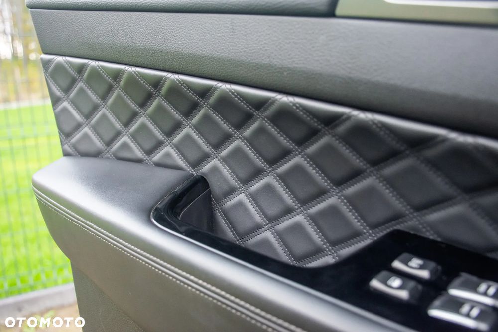 SsangYong/KGM Rexton 2.2 D Sapphire 4WD 7os - 24