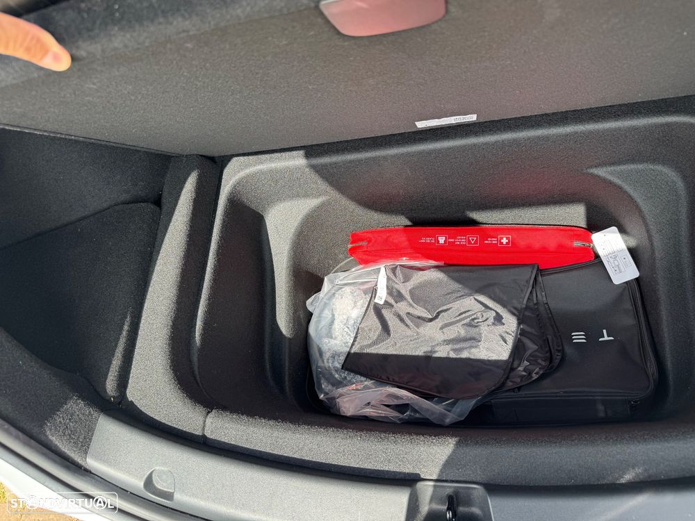 Tesla Model Y Tração Traseira - 11