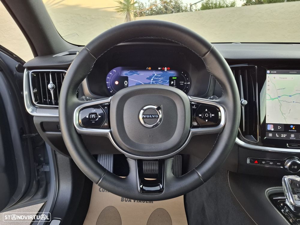 Volvo V60 2.0 T6 AWD TE R-Design - 28