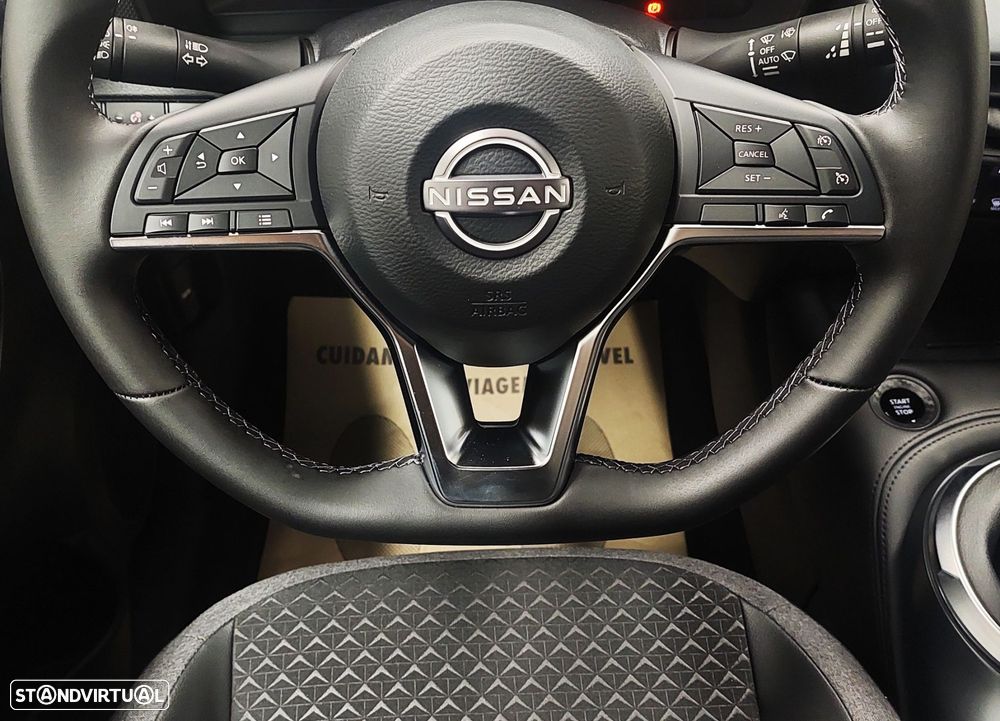 Nissan Juke 1.0 DIG-T N-Connecta - 17