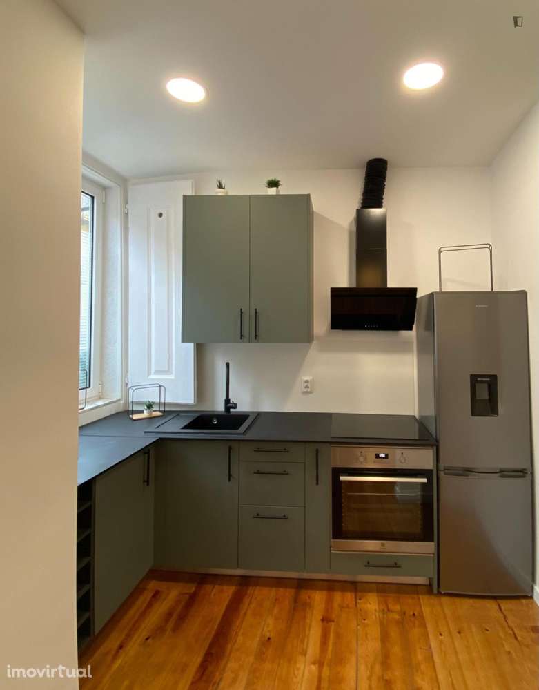 Apartamento com 1 quartos - localizado em Graça Lisbon - Grande imagem: 3/5