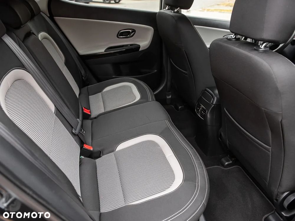 Kia Ceed 1.6 GDI Business Line - 31