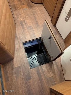 Carthago CHIC C-LINE 4.8 Linea Moderna - 17