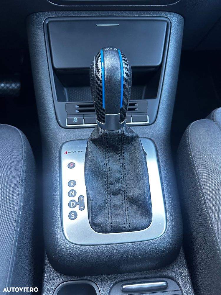 Volkswagen Tiguan 2.0 TDI 4Motion DSG Sport & Style - 9