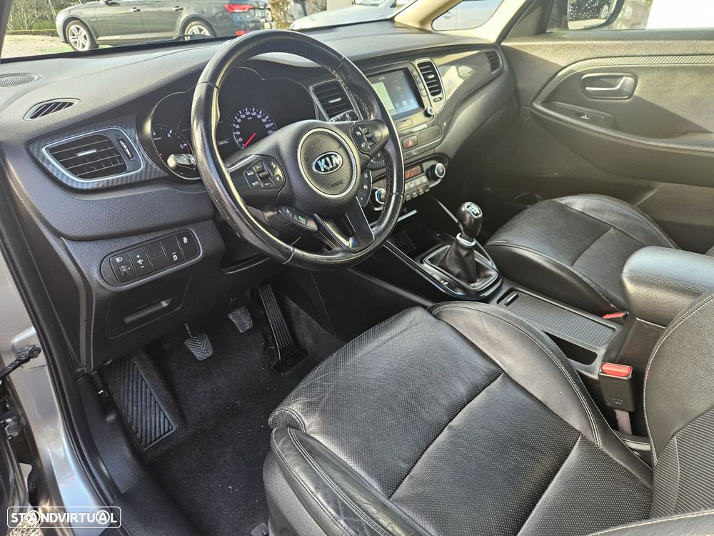 Kia Carens 1.7 CRDi ISG TX - 15