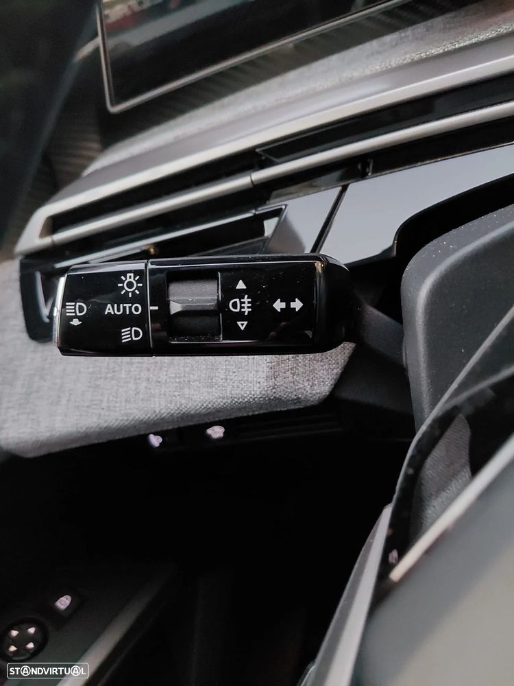 Peugeot 3008 1.2 Hybrid Allure e-DCS6 - 4