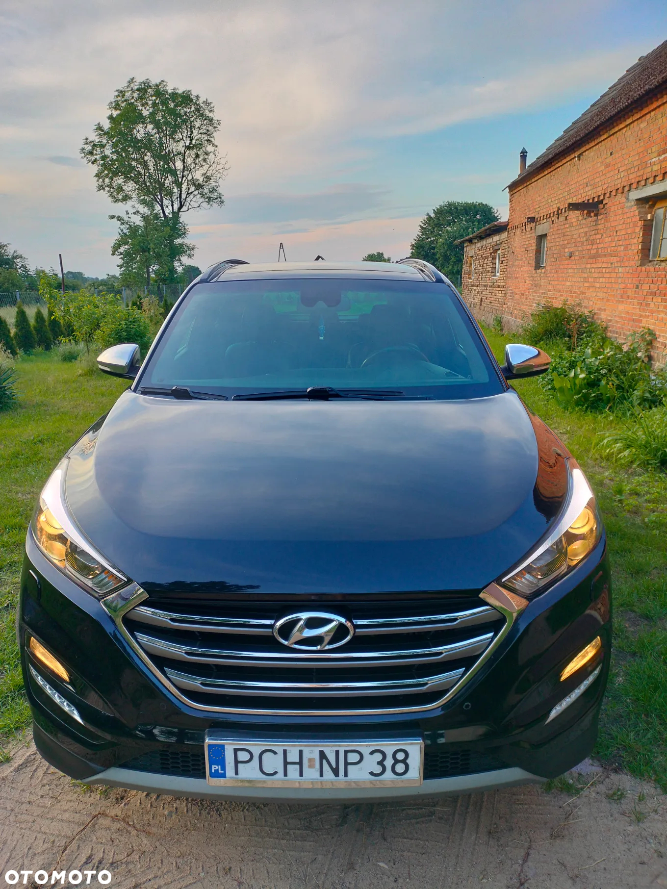 Hyundai Tucson 1.7 CRDI BlueDrive GO Plus 2WD DCT - 11