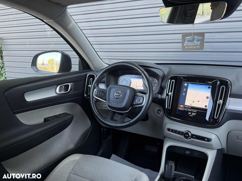 Volvo XC 40 D3 Momentum Pro - 10