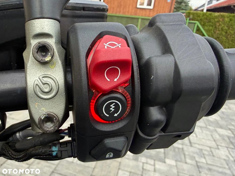 Ducati Diavel - 19