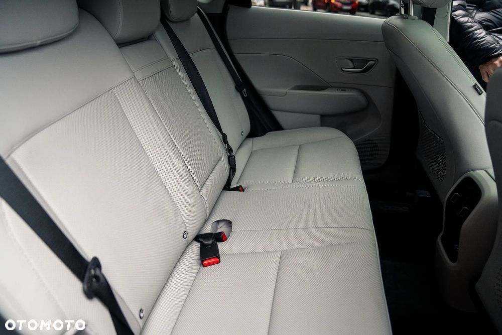 Hyundai Kona 1.6 GDI Hybrid Platinum DCT - 11