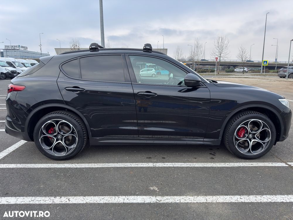 Alfa Romeo Stelvio 2.0 Turbo 16V AT8-Q4 B-Tech - 8