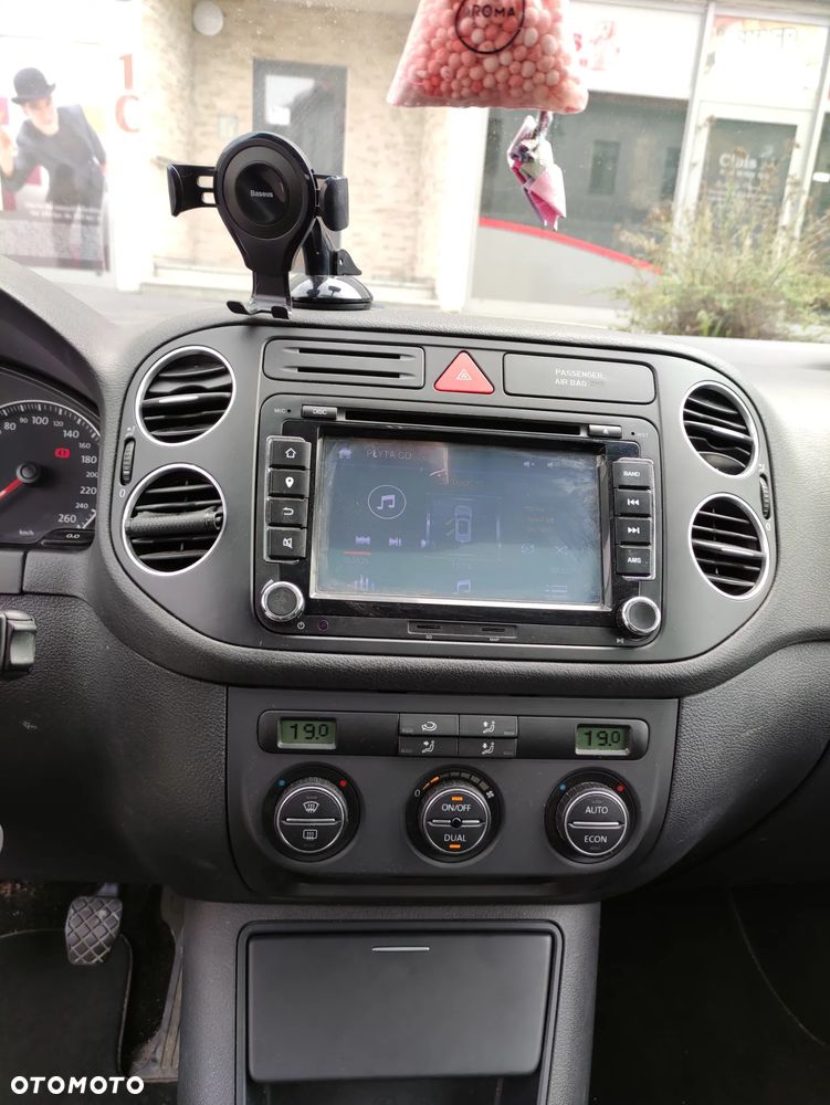 Volkswagen Golf Plus 1.6 FSI Comfortline - 6