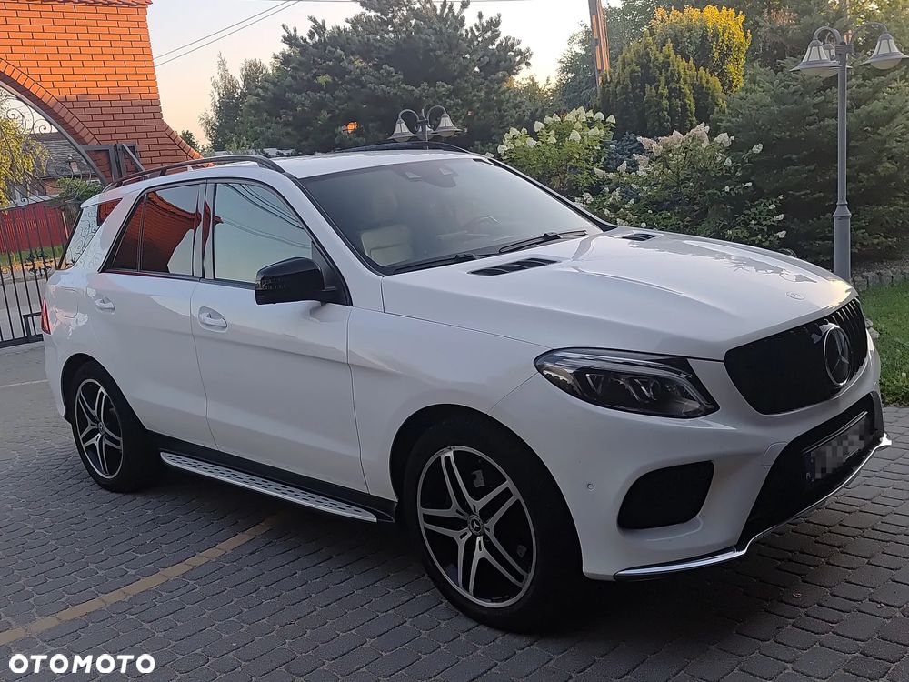 Mercedes-Benz GLE - 2