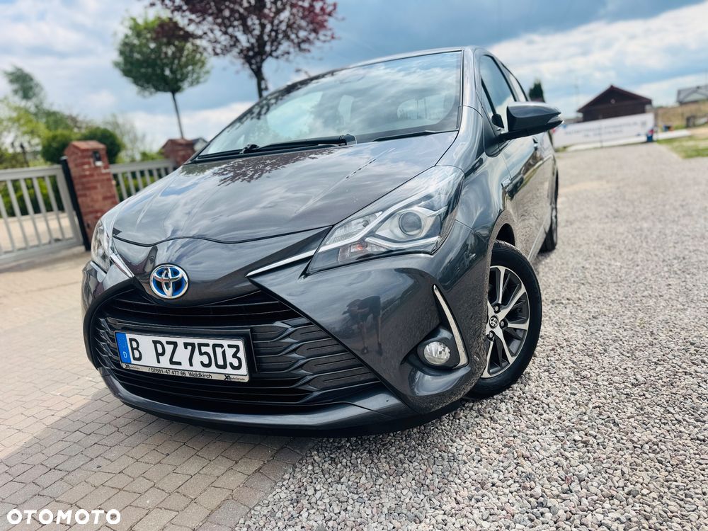 Toyota Yaris Hybrid 1.5 Executive - 33