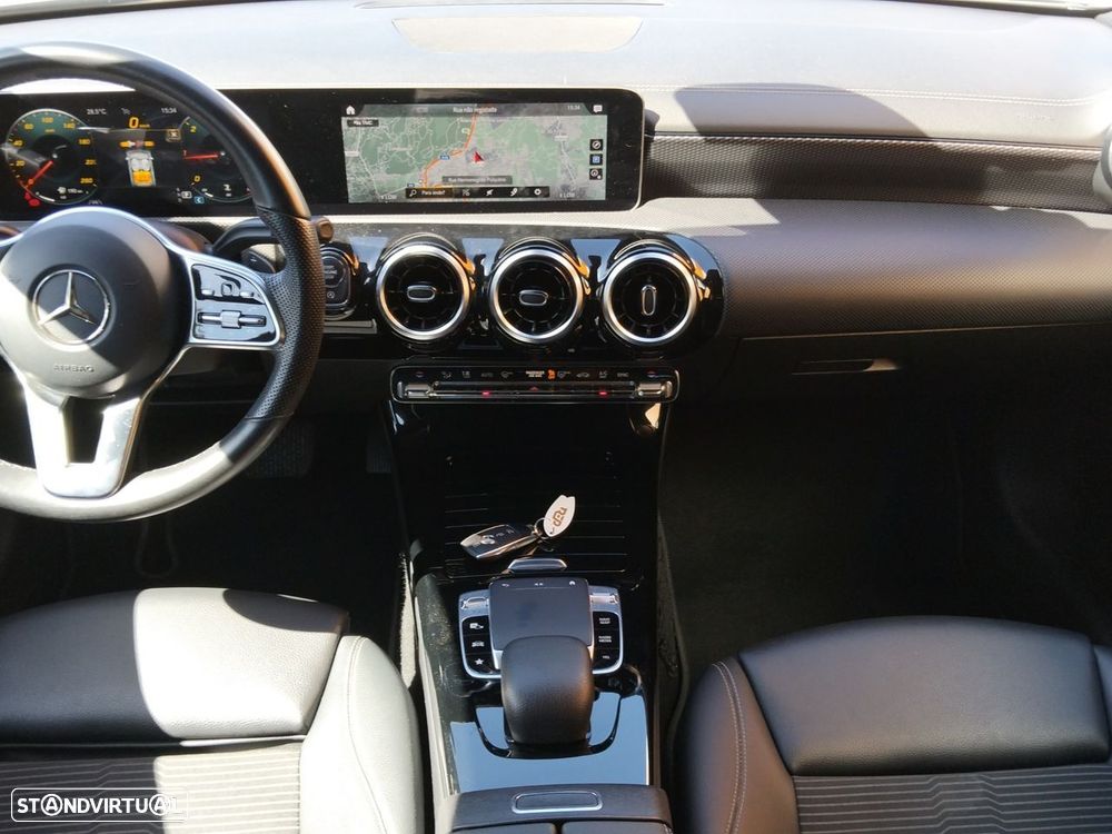 Mercedes-Benz CLA 180 - 13
