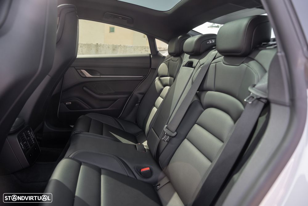 Porsche Taycan Bateria Performance Plus - 20