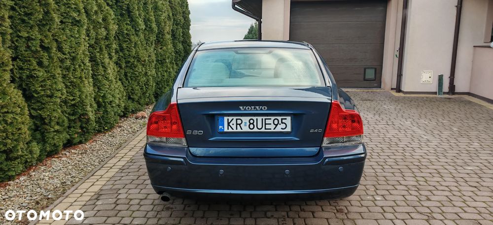 Volvo S60 D5 Kinetic - 4