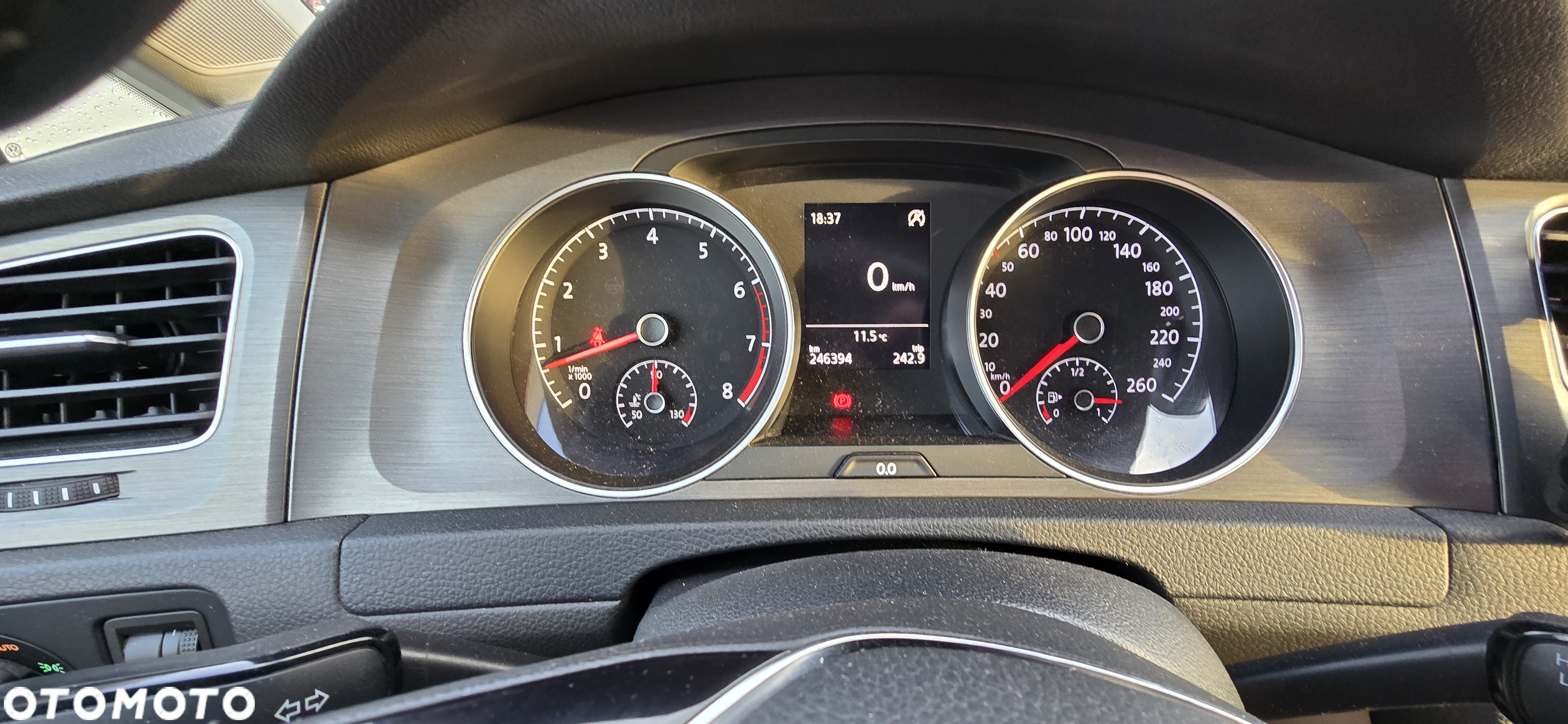 Volkswagen Golf - 4