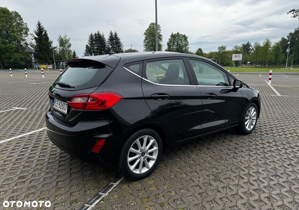 Ford Fiesta - 5