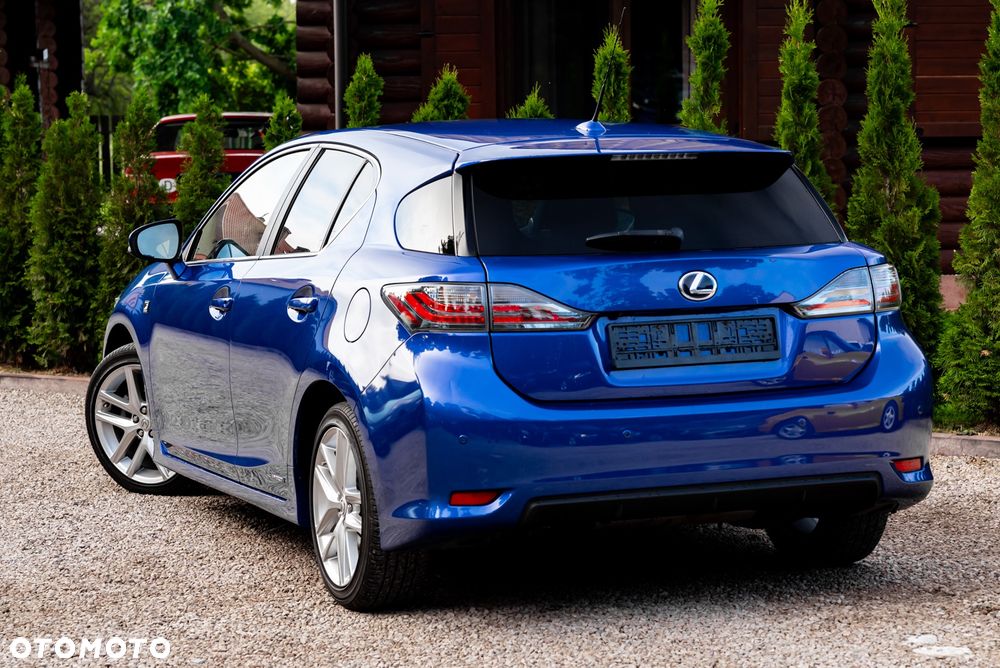 Lexus CT 200h F Sport - 12
