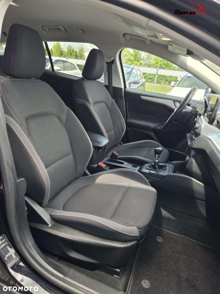 Ford Focus - 12