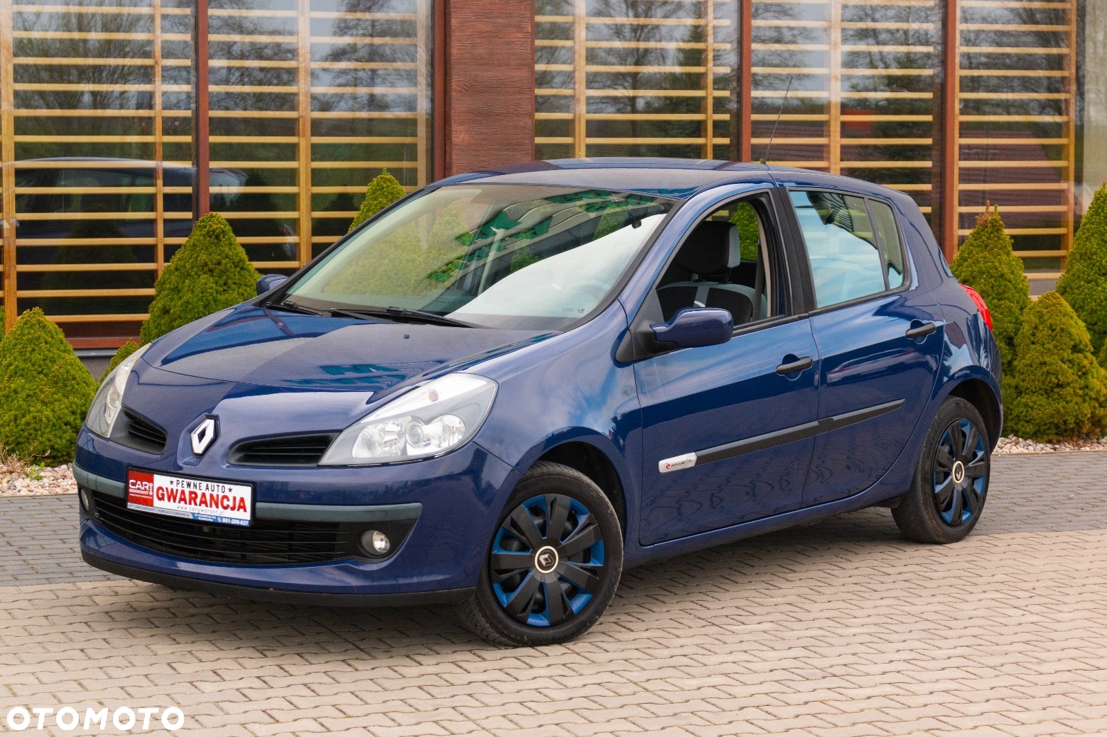 Renault Clio 1.2 16V Authentique - 10