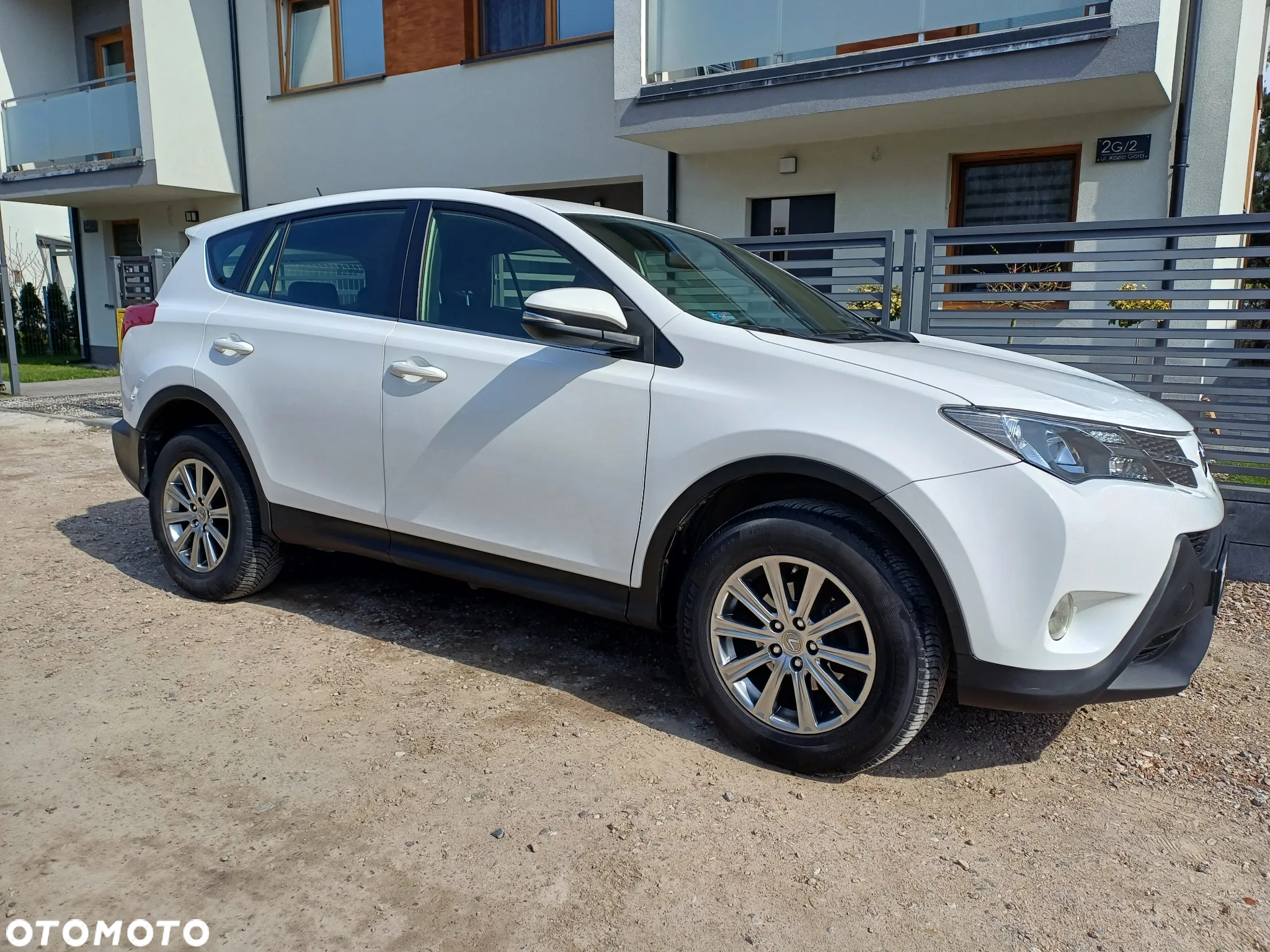 Toyota RAV4 2.0 D-4D Active - 5