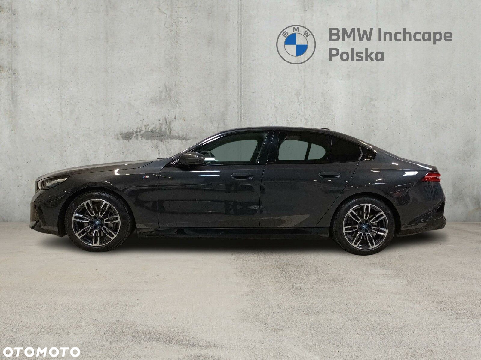 BMW i5 - 3
