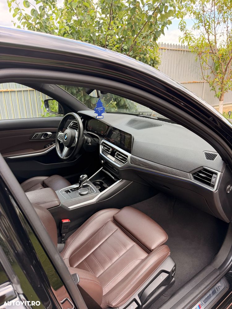 BMW Seria 3 320d Aut. M Sport - 11