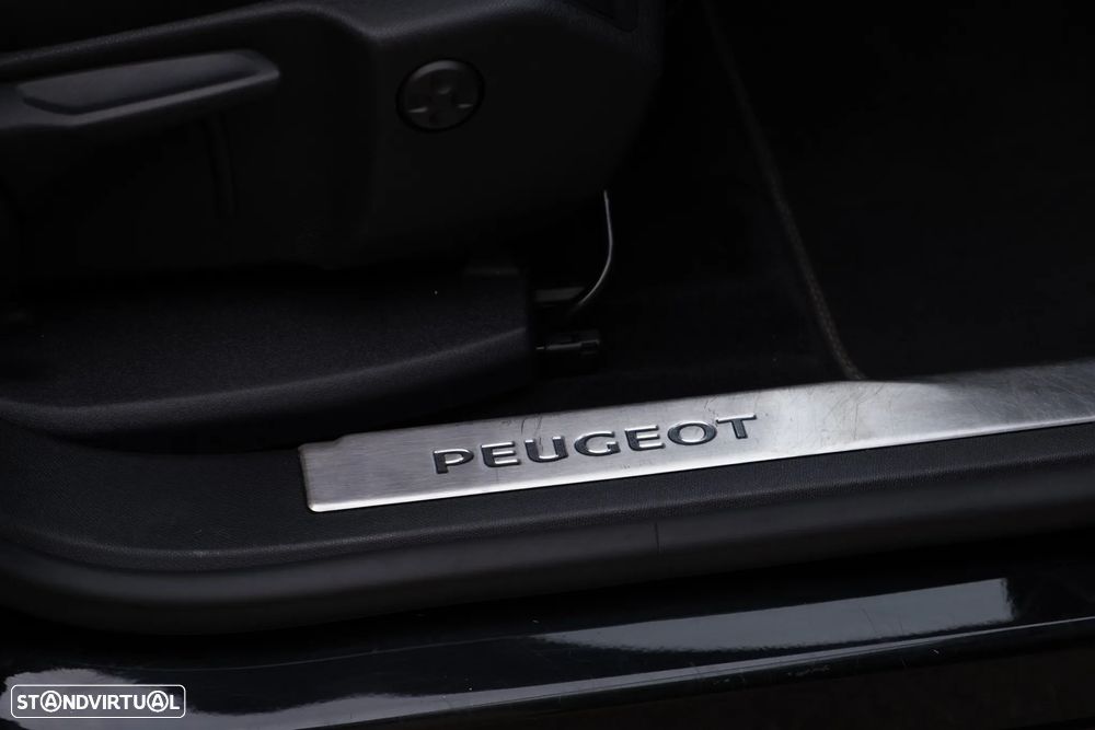 Peugeot 5008 - 36