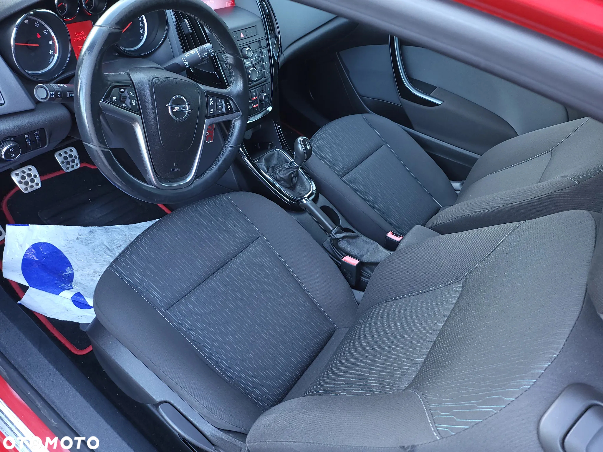 Opel Astra GTC 1.4 Turbo - 16