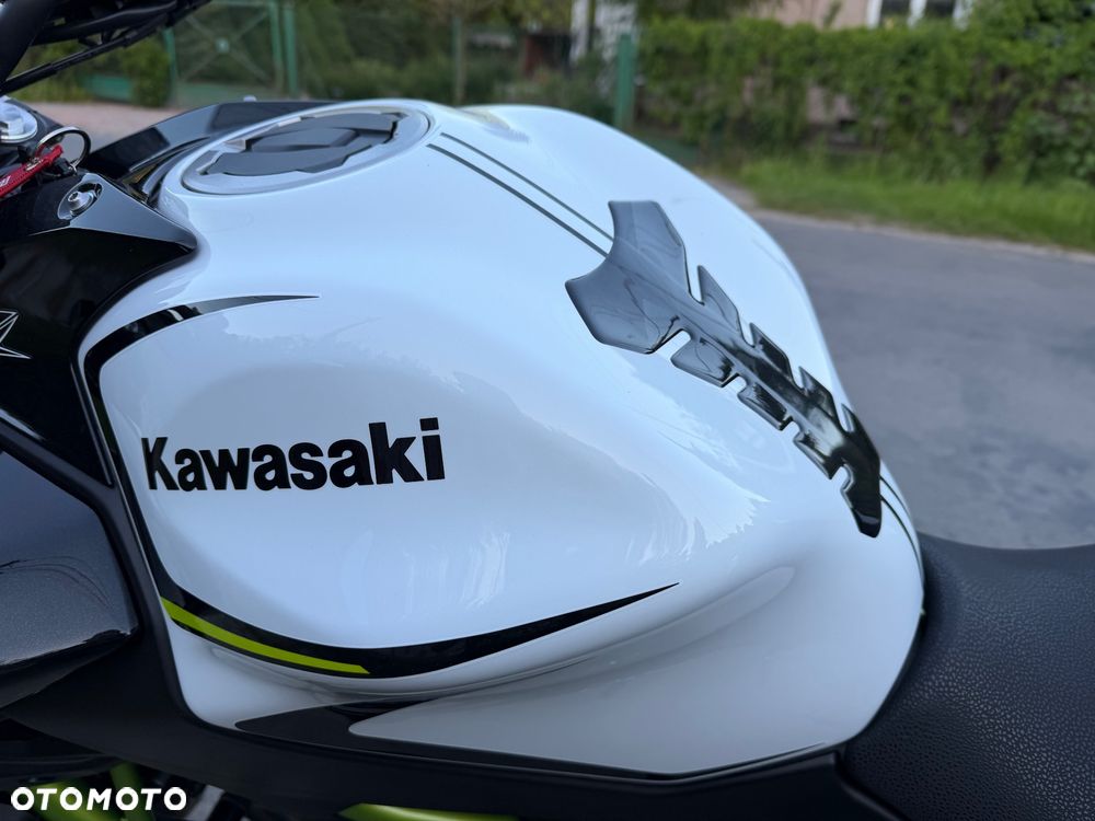 Kawasaki Z - 9