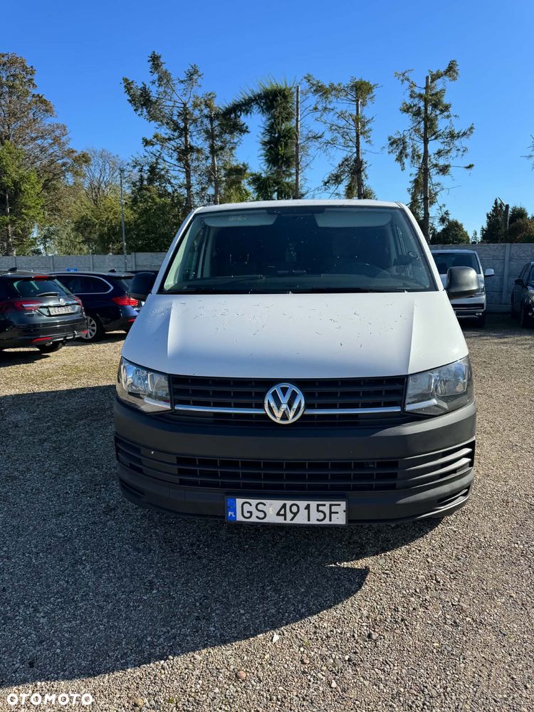 Volkswagen Transporter - 2