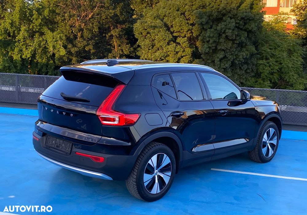 Volvo XC 40 T2 Plus Dark - 23