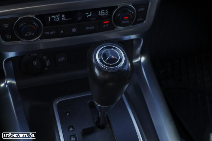 Mercedes-Benz X 250 - 33