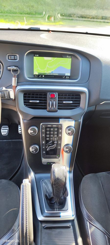 Volvo V40 D2 RDesign - 15