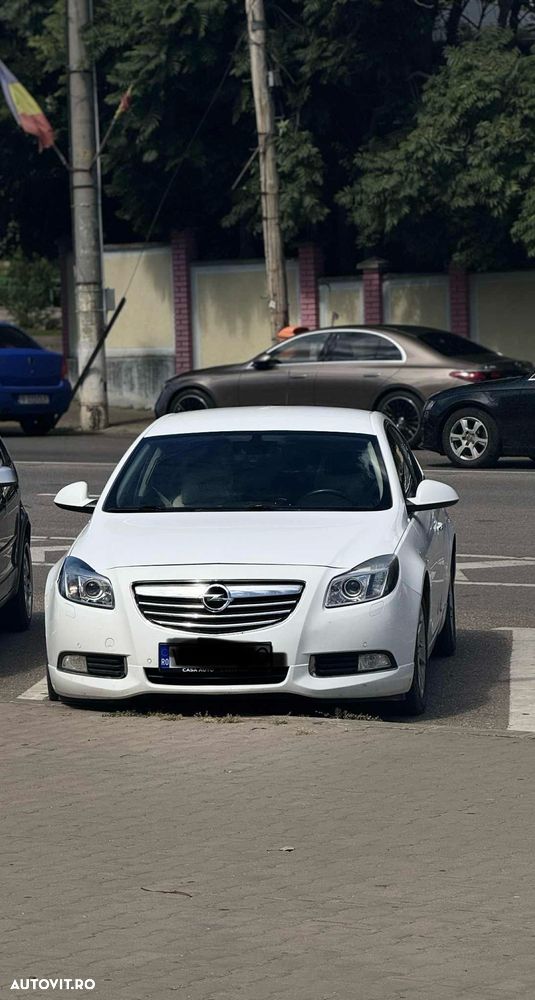 Opel Insignia 2.0 CDTI - 1