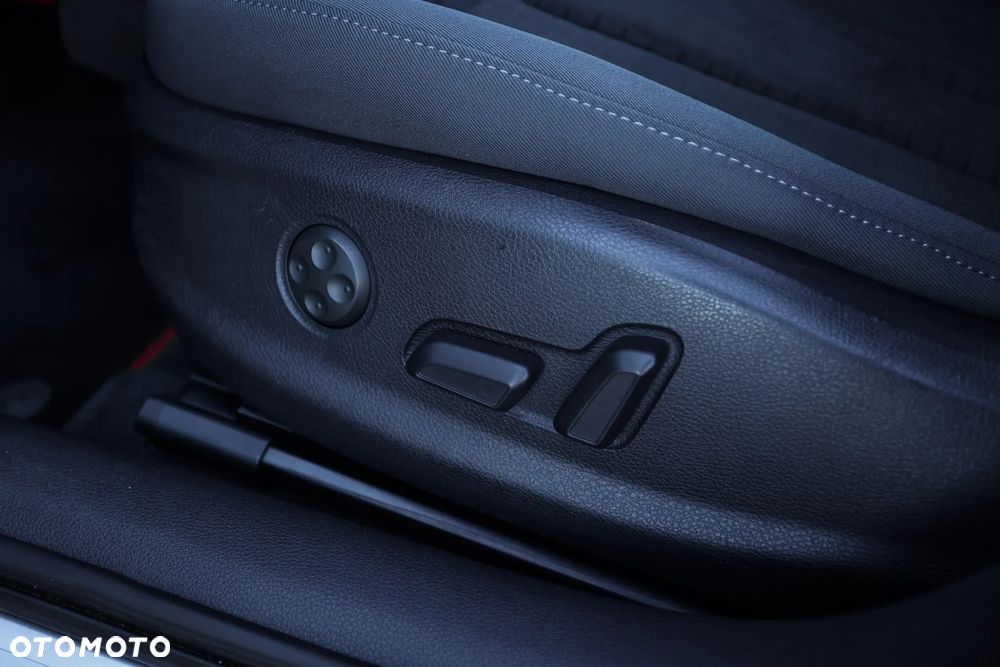 Audi A3 Limousine 2.0 TDI clean diesel Ambition S tronic - 20