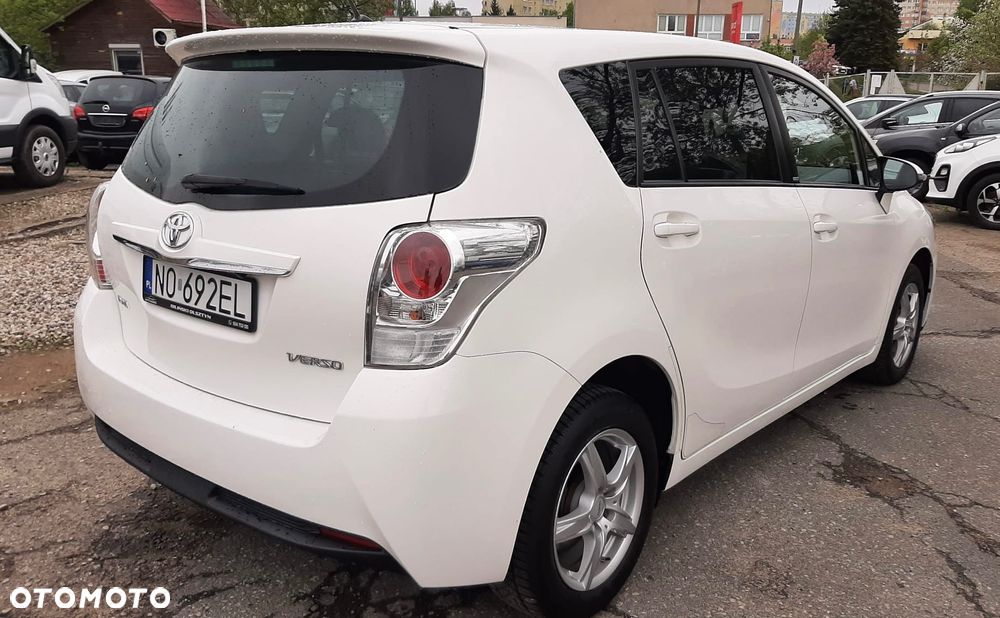 Toyota Verso 1.8 5-Sitzer Edition-S - 4