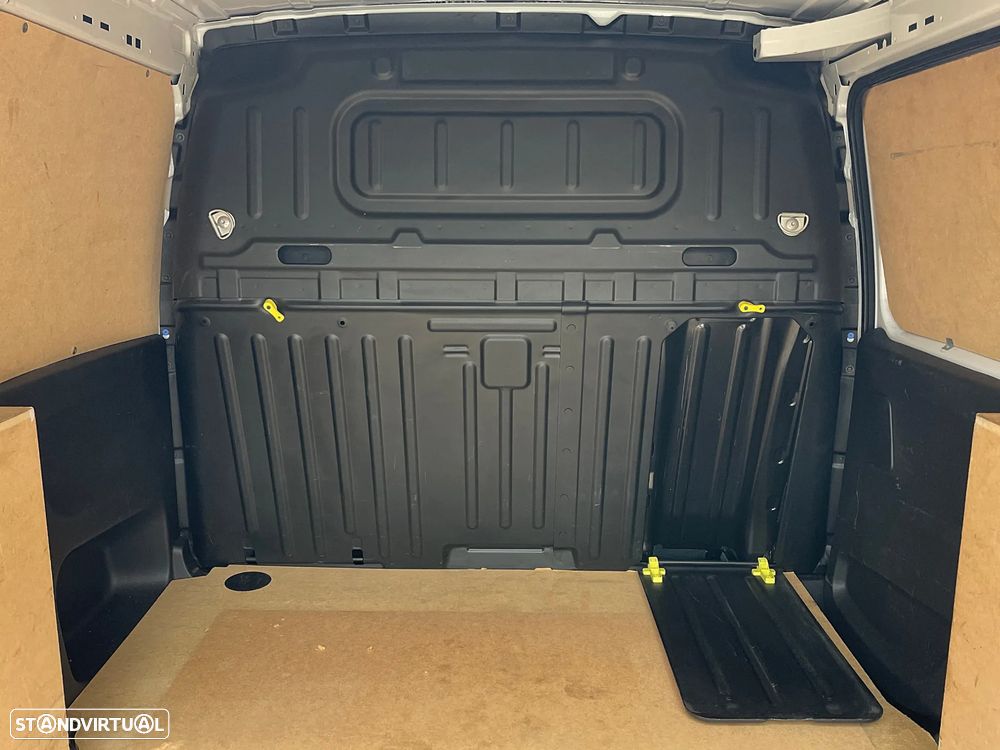 Opel Combo 1.5 CDTI IVA Dedutível - 25