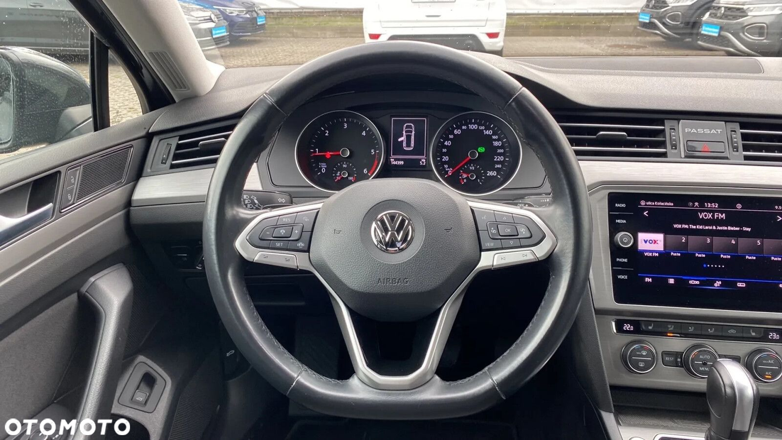 Volkswagen Passat - 17