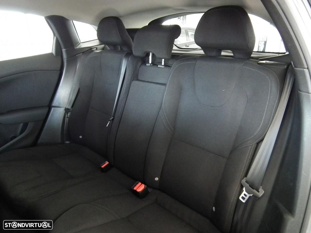 Volvo V40 1.6 D2 Kinetic - 12