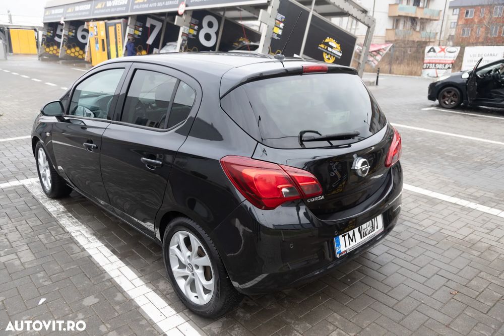 Opel Corsa 1.4 ECOTEC Selection - 4