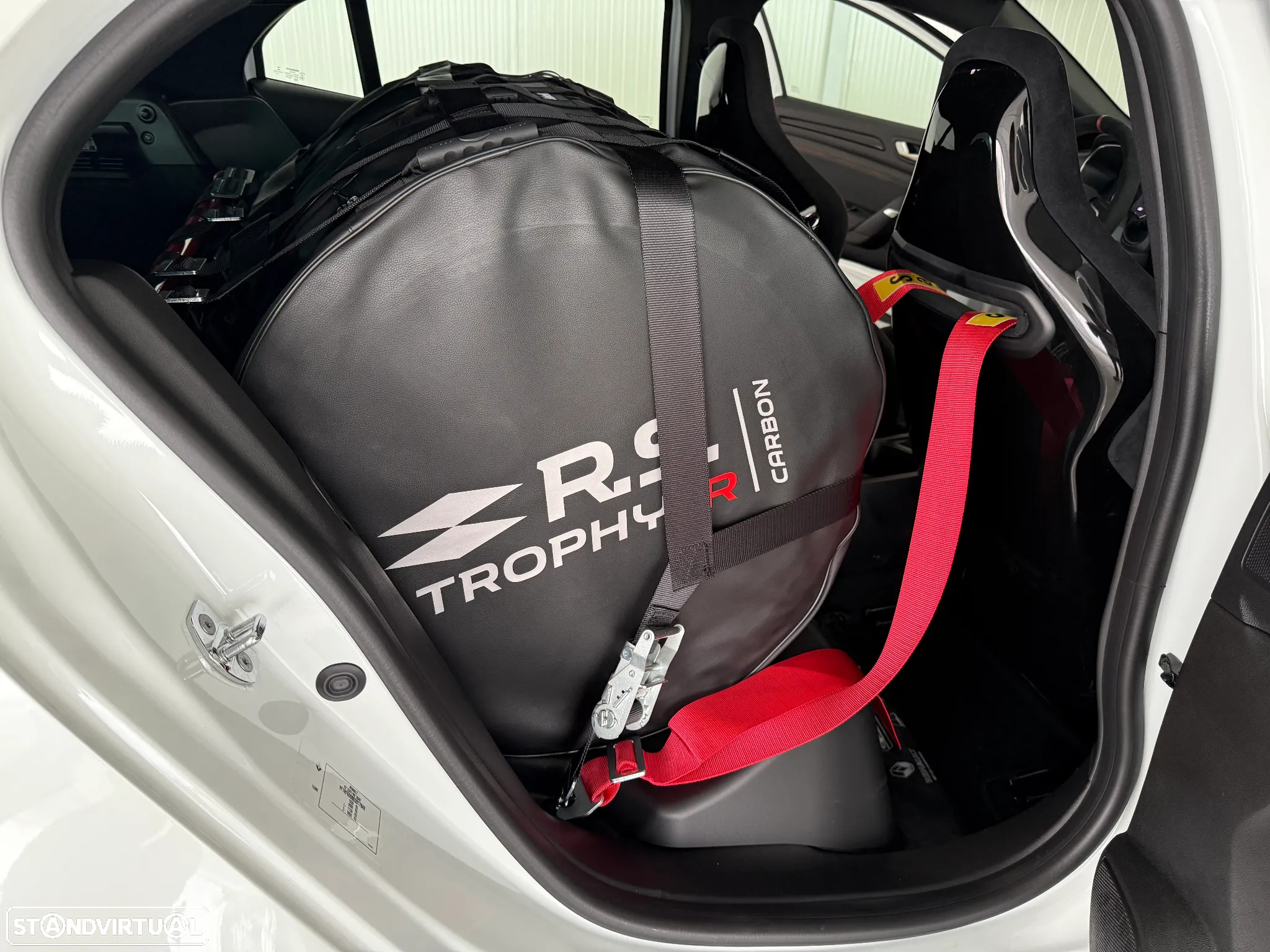 Renault Mégane 1.8 TCe R.S. Trophy R - 8