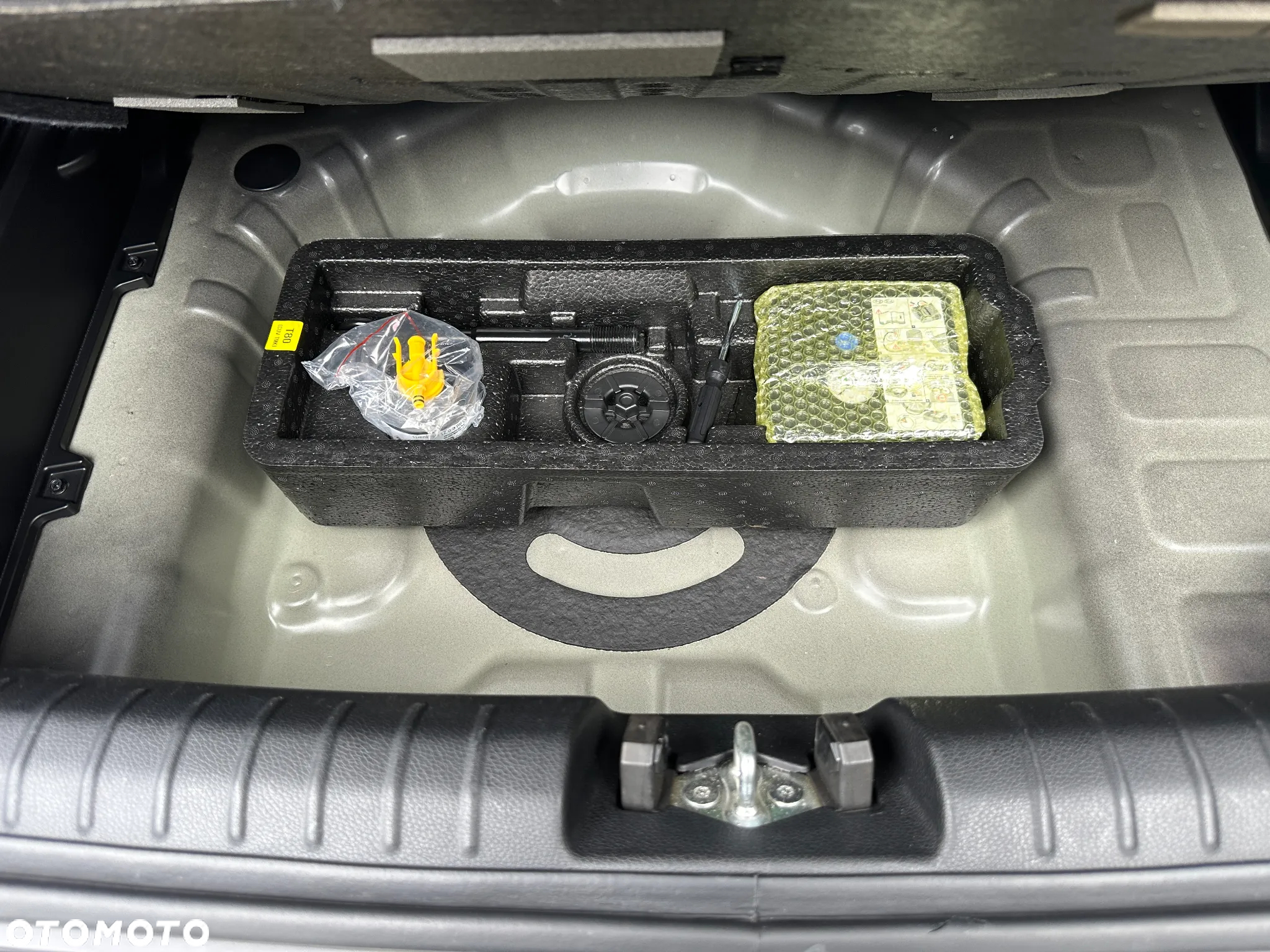 Kia Stonic - 32