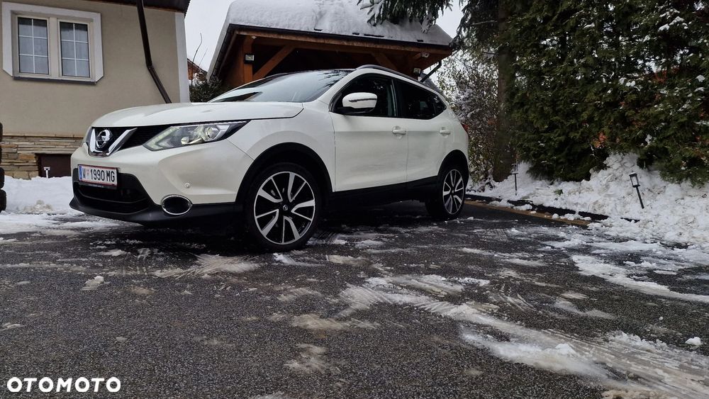 Nissan Qashqai 1.6 DCi Xtronic TEKNA - 1