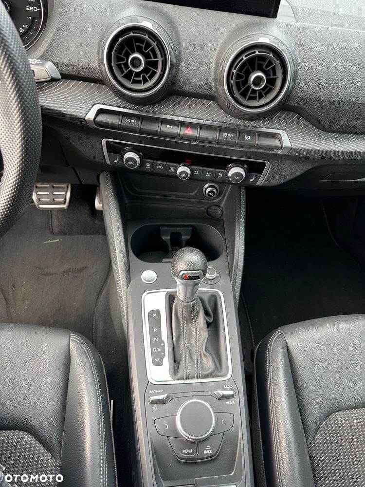Audi Q2 35 TFSI S tronic S line - 13