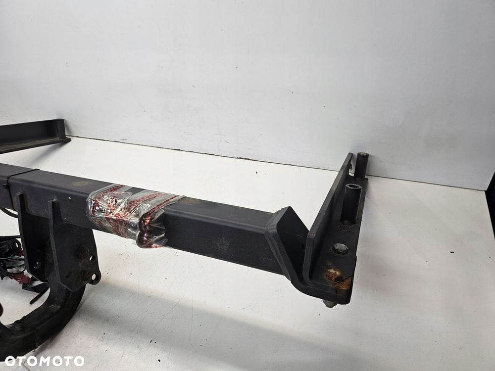 HAK HOLOWNICZY ODKRĘCANY AUDI A4 B8 A5 8T WITTER TOWBAR SYSTEM - 3