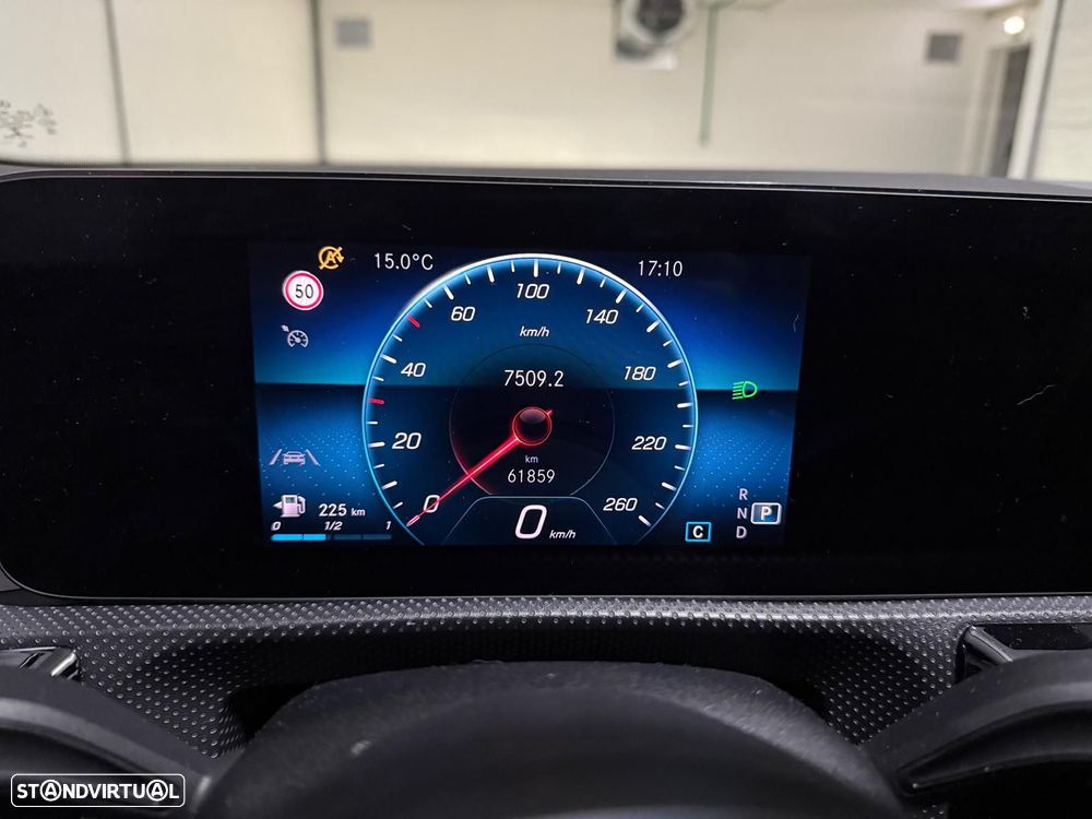 Mercedes-Benz A 180 d AMG Line Aut. - 12