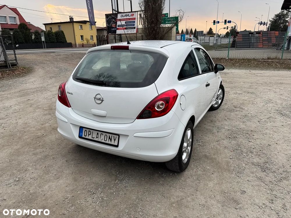 Opel Corsa - 10